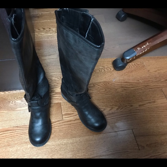 Madden Girl Boots - Picture 3 of 5